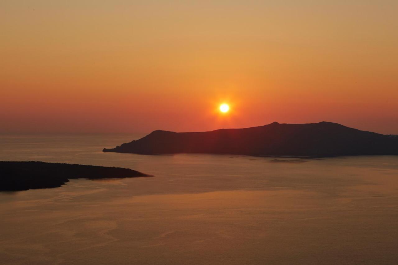 On The Cliff Otel Fira  Dış mekan fotoğraf