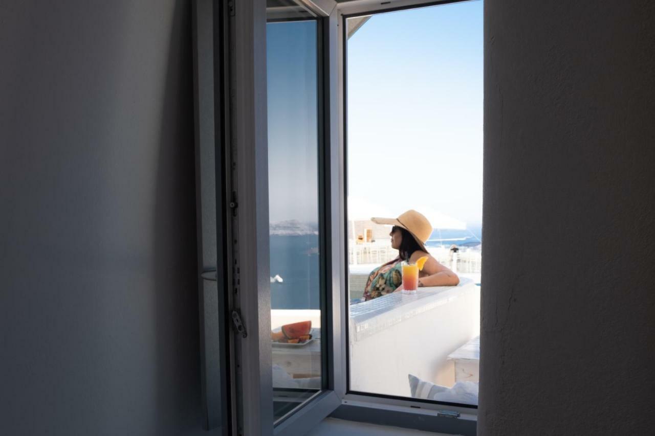 On The Cliff Otel Fira  Dış mekan fotoğraf