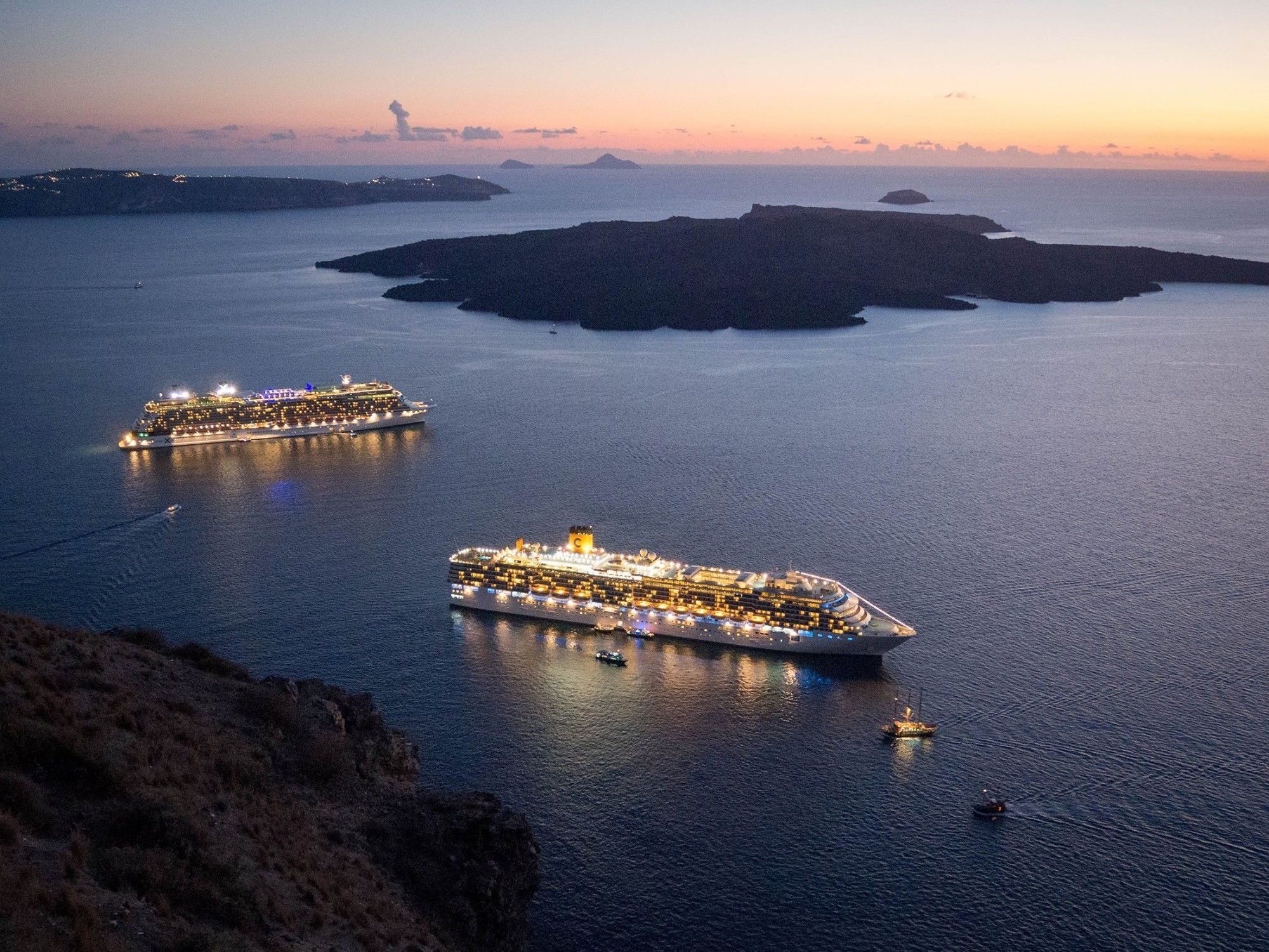 On The Cliff Otel Fira  Dış mekan fotoğraf